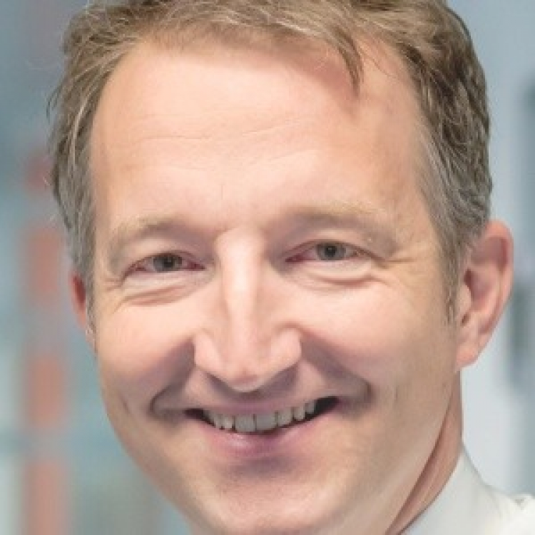 Jochen Klucken Speaker image